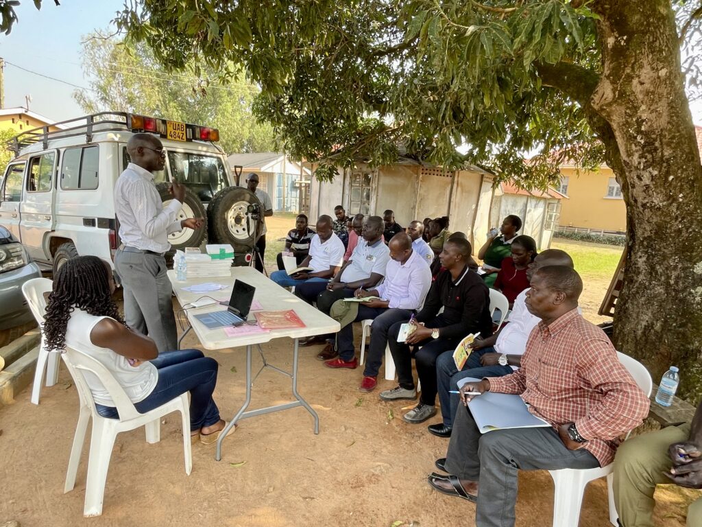 Peter James Ewau, UWA Warden-in-Charge for Karuma Wildlife Reserve, Murchison Falls Conservation Area, addresses stakeholders at Vurra border in West Nile, Northern Uganda.